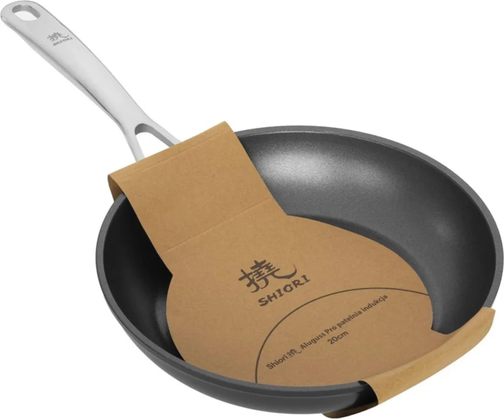 Shiori Aluguss 20: La Padella che Non Fa Attaccare Nulla - 2