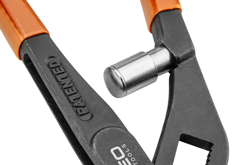 NEO TOOLS Chiave Giratubi 240mm: Addio Sforzi Inutili Sotto il Lavabo - 3