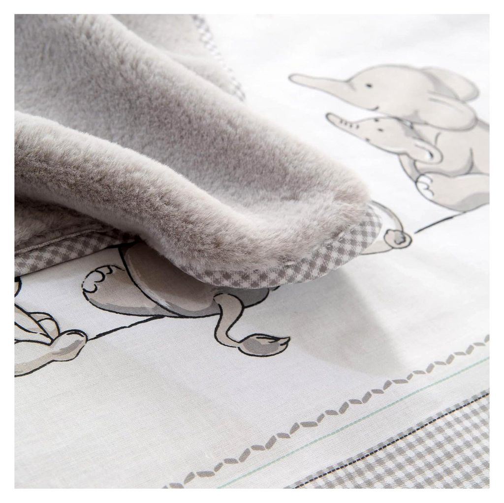 Babydecke Sternenzauber - 80 x 80 cm - Kuscheldecke mit Sternen- und Elefantenmotiv - Kinderdecke aus weicher Baumwolle - Weiß / Hellgrau