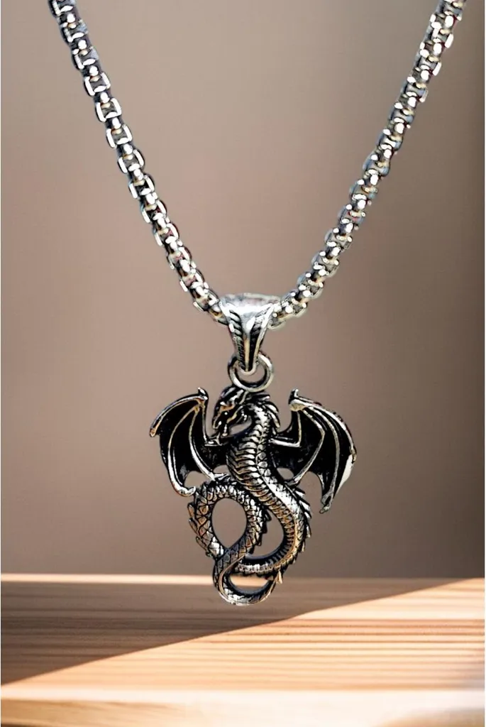 Collier dragon artisanal en acier - Bijou dragon volant inoxydable 55cm