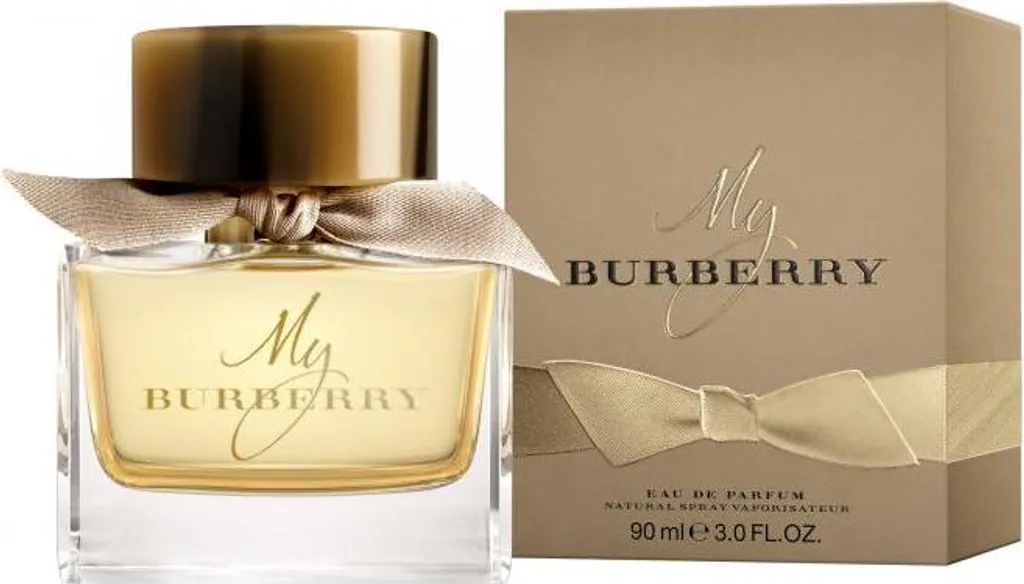 Recensione My Burberry EDP 90ml: Il Profumo Floreale di Lusso per Lei - 16