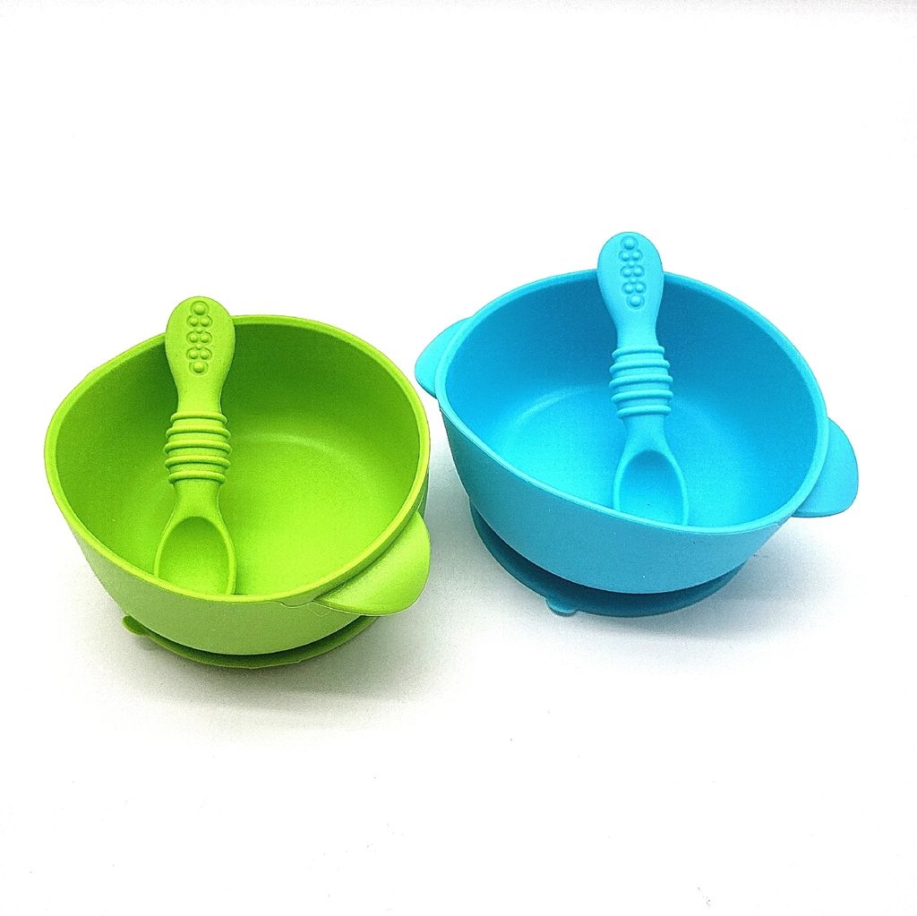 PandaEar 2 Stück Silikon Baby Schüssel Saugnapf mit 2 Babylöffel| Baby Breischale Kinderschüssel Baby Bowl Großer Saugnapf| Weichsicheres -fre...