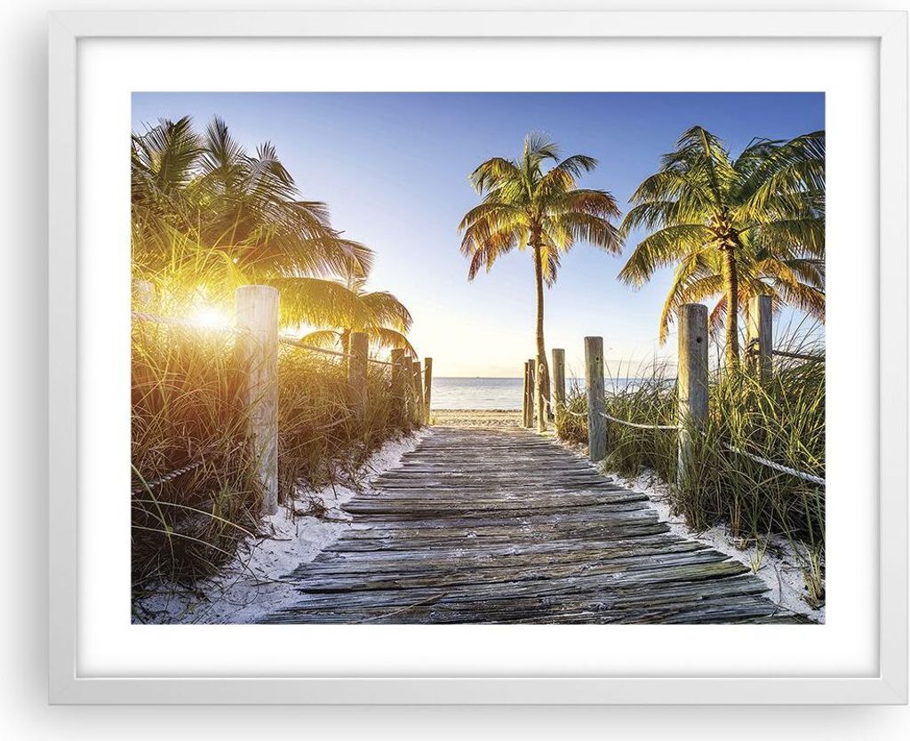 Gerahmtes Poster - Weißer Rahmen - Strand Palmen Fußgängerbrücke - 50x40 cm - Wand Bild - Wanddeko - Wandbilder - Wandposter - Bilderrahmen - B...