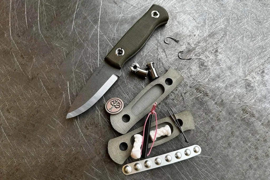Couteau de survie Böker Vigtig vs. Wild pour bushcraft et rando