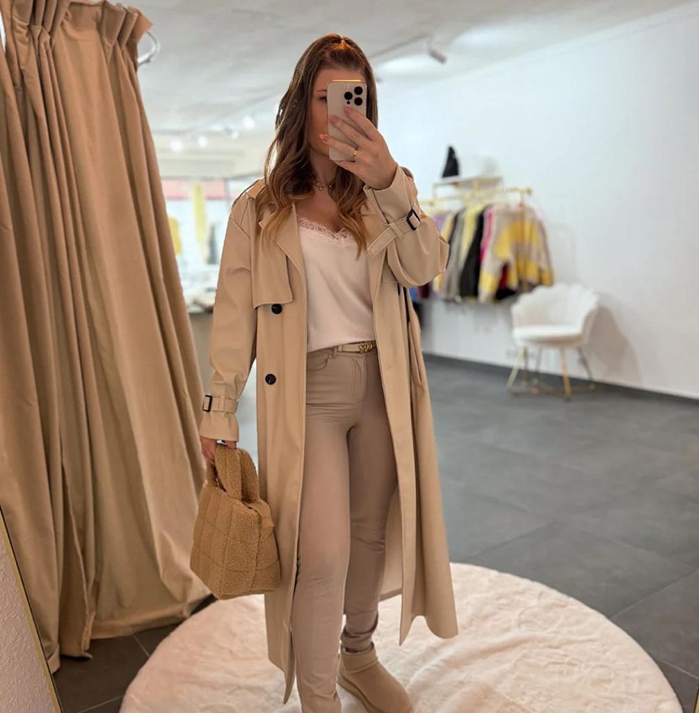 Ledertrenchcoat Damen "Abby" Beige - 1,28 m - Leder Trenchcoat, Leder Mantel, Lederjacke, für Frauen Ledermantel mit Gürtel zum binden & Knöpfen