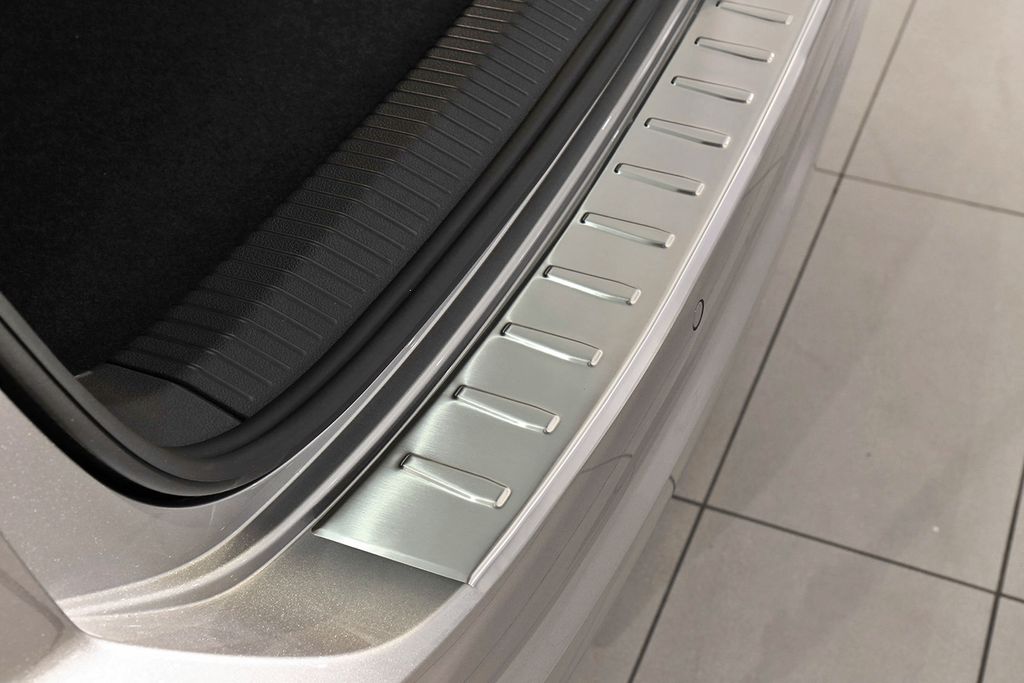 Ladekantenschutz passend für VW Golf Sportsvan Edelstahl Bj. 2014-10/2017