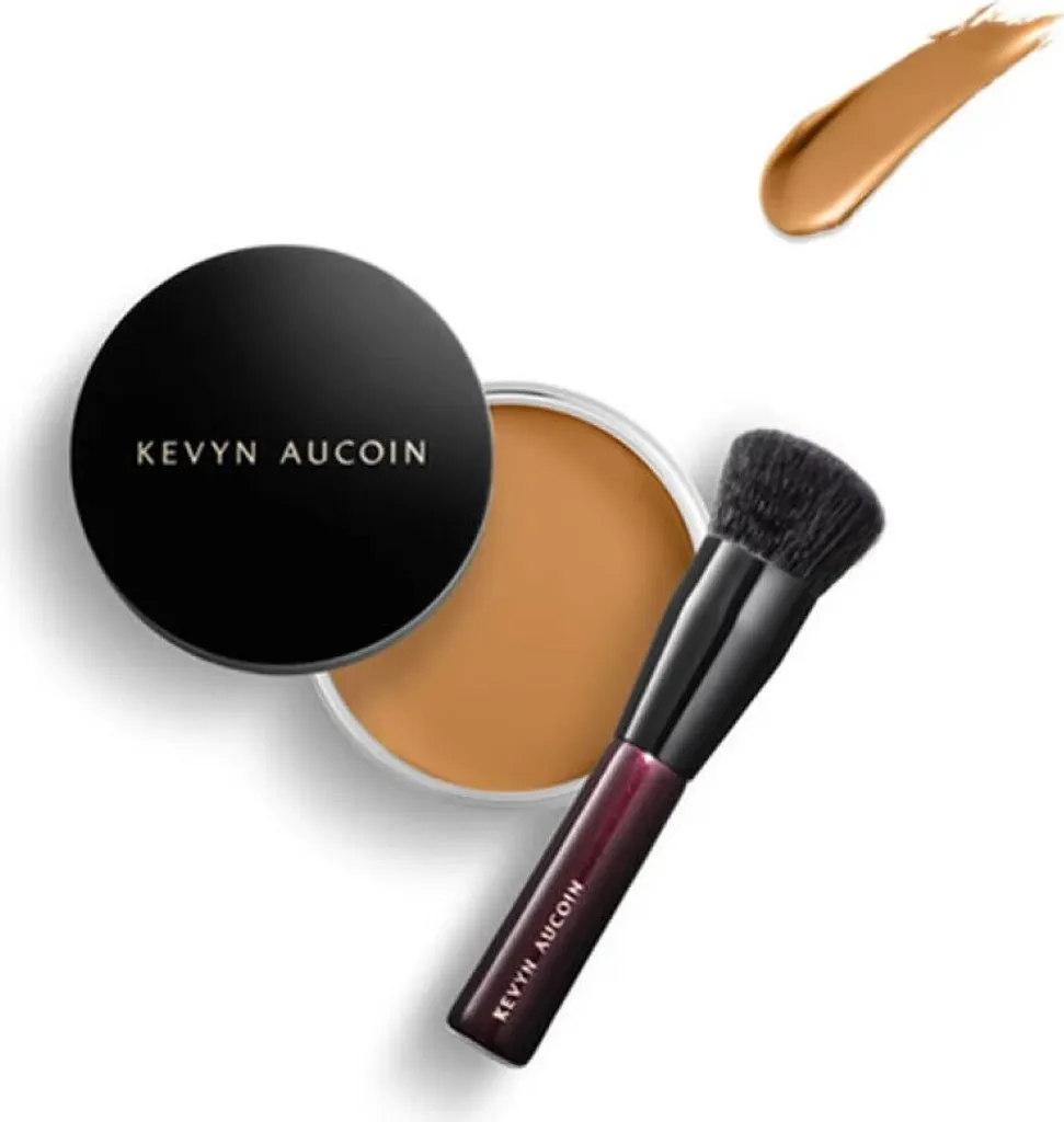 Fond de Teint Baume Kevyn Aucoin Medium FB 10.5 pour un Teint Unifié 22g