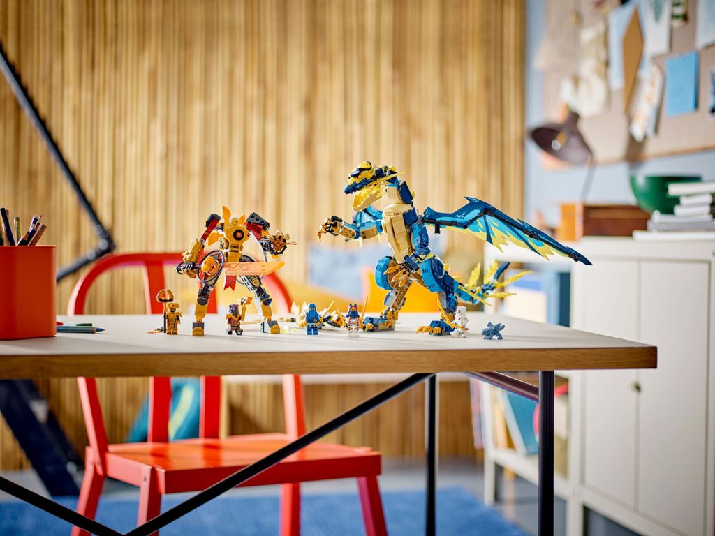 LEGO NINJAGO Smok żywiołu kontra mech cesarzowej, duży Zdjęcie produktu 23