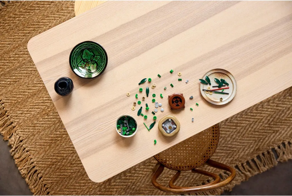 LEGO 10344 Botanicals Bambou de la Chance, Kit de Construction Déco Zen - 24