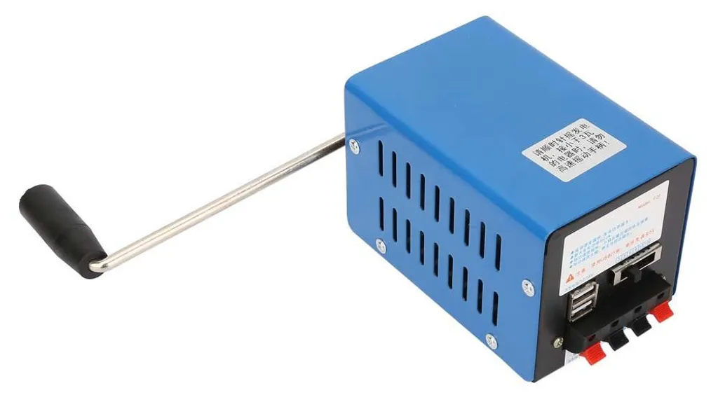 Générateur à manivelle USB compact avec boîtier antichoc renforcé - 3