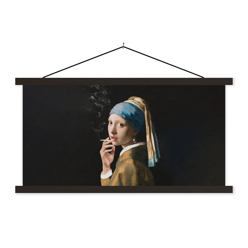 MuchoWow Textilposter Das Mädchen mit dem Perlenohrring - Vermeer - Zigarette 90x45 cm mit schwarzem Rahmen - Klemmleisten