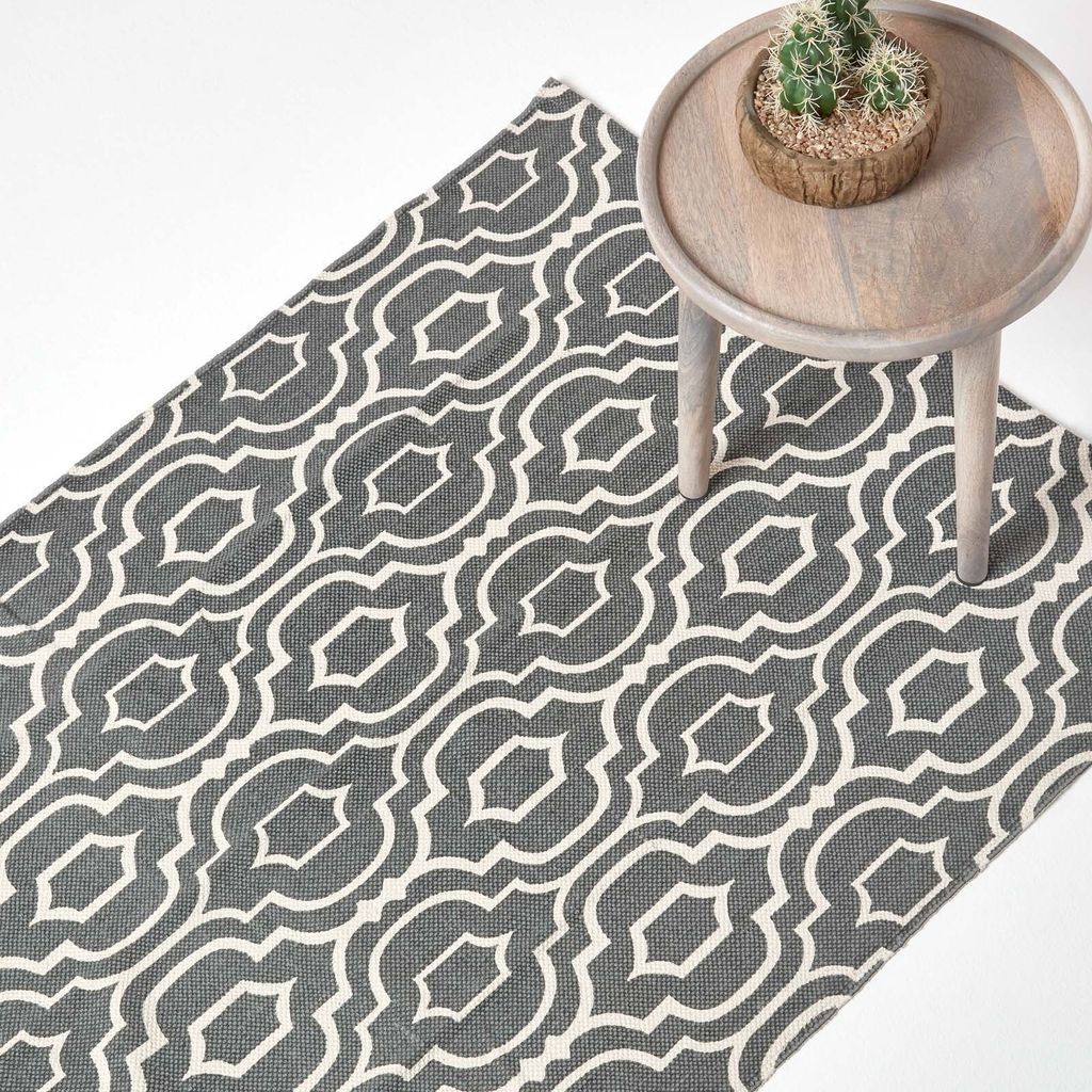 HOMESCAPES Bedruckter Baumwoll-Teppich Riga mit Muster in Grau und Weiß, 120 x 170 cm
