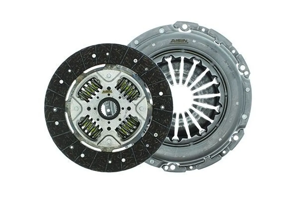 Réparer embrayage qui patine sur Mercedes Sprinter 906 kit AISIN PRO