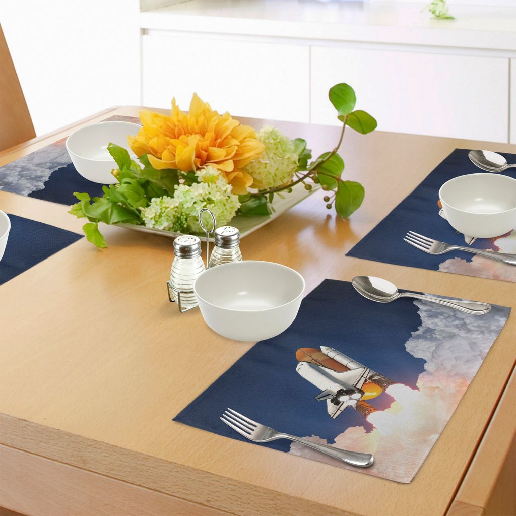 ABAKUHAUS Weltraum Platzmatten, Space Rocket Lifting durch die Wolken Explosion Erkunden Sie das Galaxy Foto, Tiscjdeco aus Farbfesten Stoff für d...