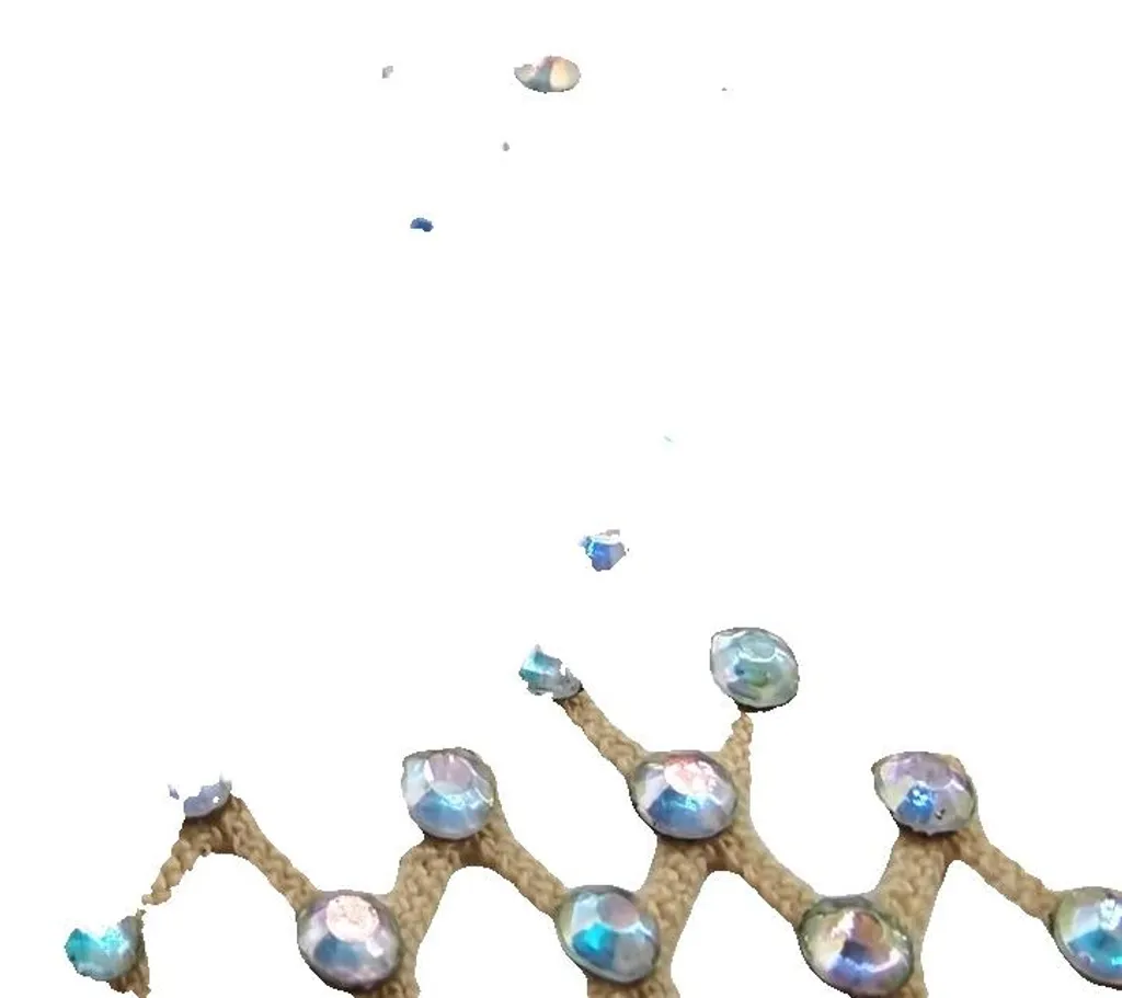 Maille de strass flexible dorée pour customisation et loisirs créatifs