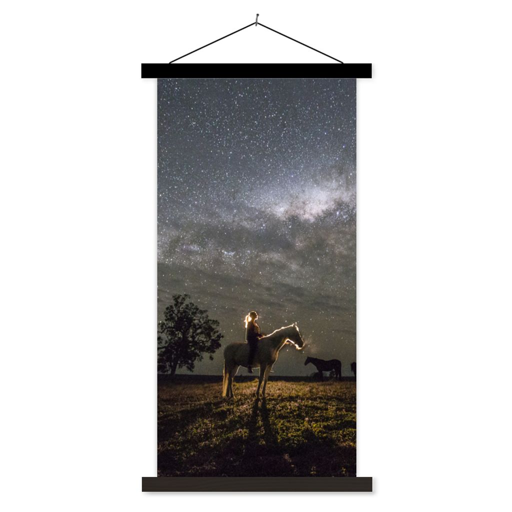 MuchoWow Textilposter Pferd - Frau - Sternenhimmel 60x120 cm mit schwarzem Rahmen - Magnete