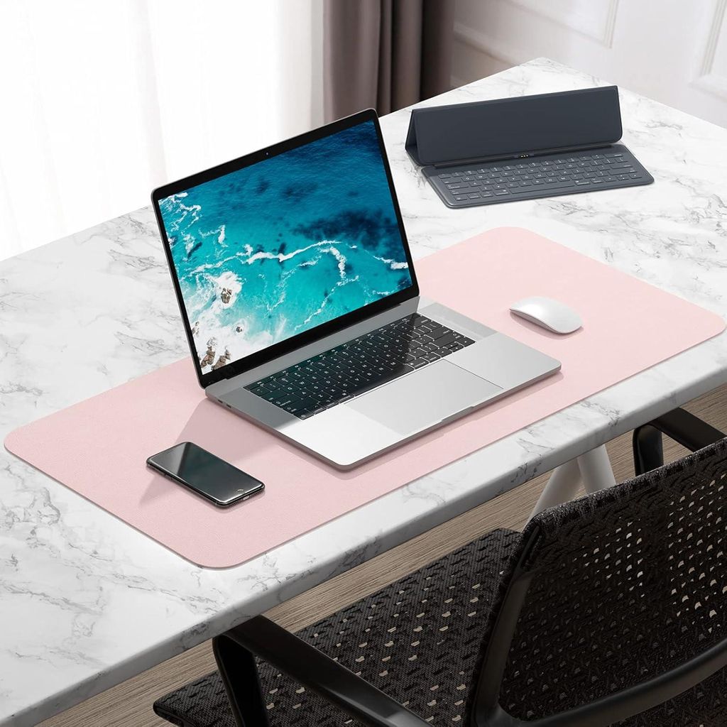 XL Schreibtischunterlage - Wasserdichte und rutschfeste Schreibtischmatte für Laptop und Tastatur - Rosa