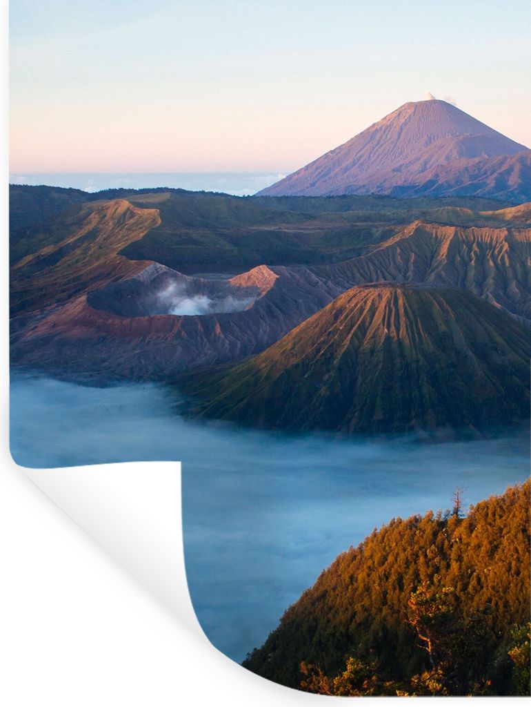 MuchoWow Wandtattoo Wandsticker Wandaufkleber Vulkan - Natur - Nebel 30x40 cm Selbstklebend und Repositionierbar - Sticker - Dekorfolie