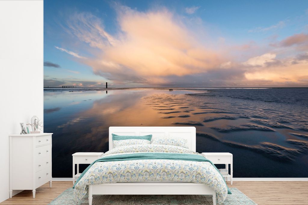 MuchoWow Fototapete für Wohnzimmer oder Schlafzimmer Wandtapete Vinyl Motivtapete Ein Sonnenaufgang über dem Wasser in der Nähe der Insel Schi...