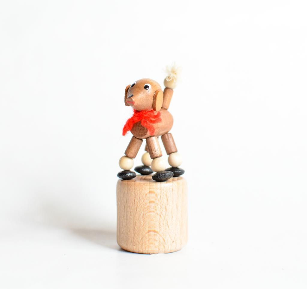 Holzspielzeug Wackelfigur Pudel braun Höhe=7,5cm NEU