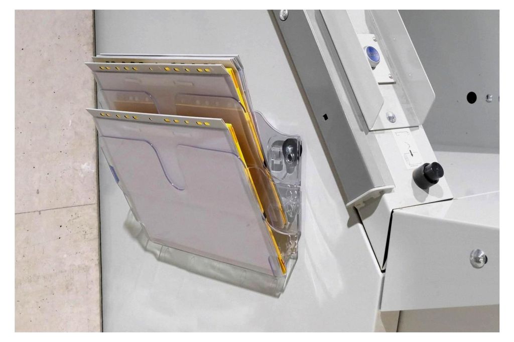 Prospektspender mit 2 Fächern für A4 quer, magnetischer Dokumentenhalter, transparent