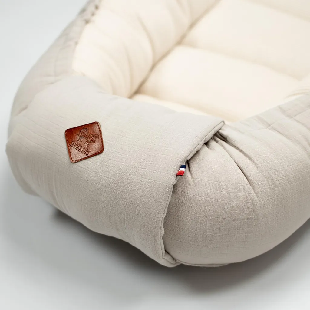 Réducteur de Lit Bébé Luna Beige - Cocon de Sommeil Douillet 0-9 Mois