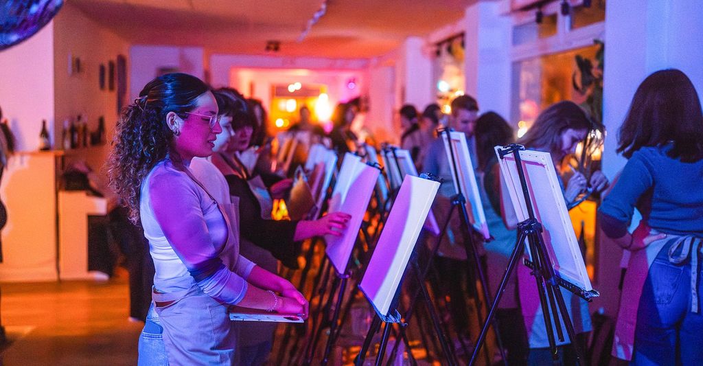 mydays Techno and Paint Frankfurt; Erlebnis verschenken oder selbst erleben; Gutschein für 1 Person(en)