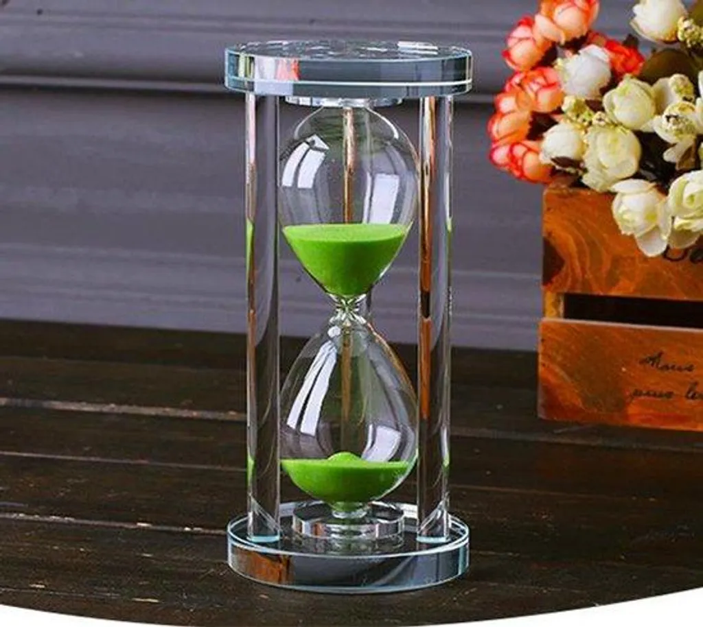 Engrenage décoratif artisanal en verre K9 - Objet d'art unique vert