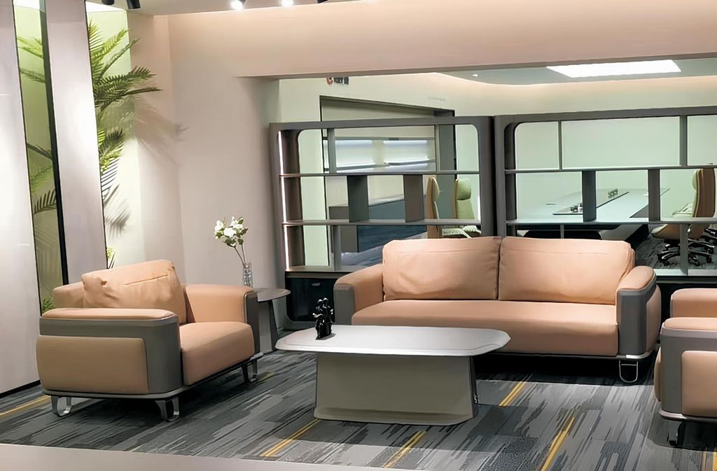 Elegantes 2+1 Ledersofa-Set in Beige – ideal für Büro oder Lounge