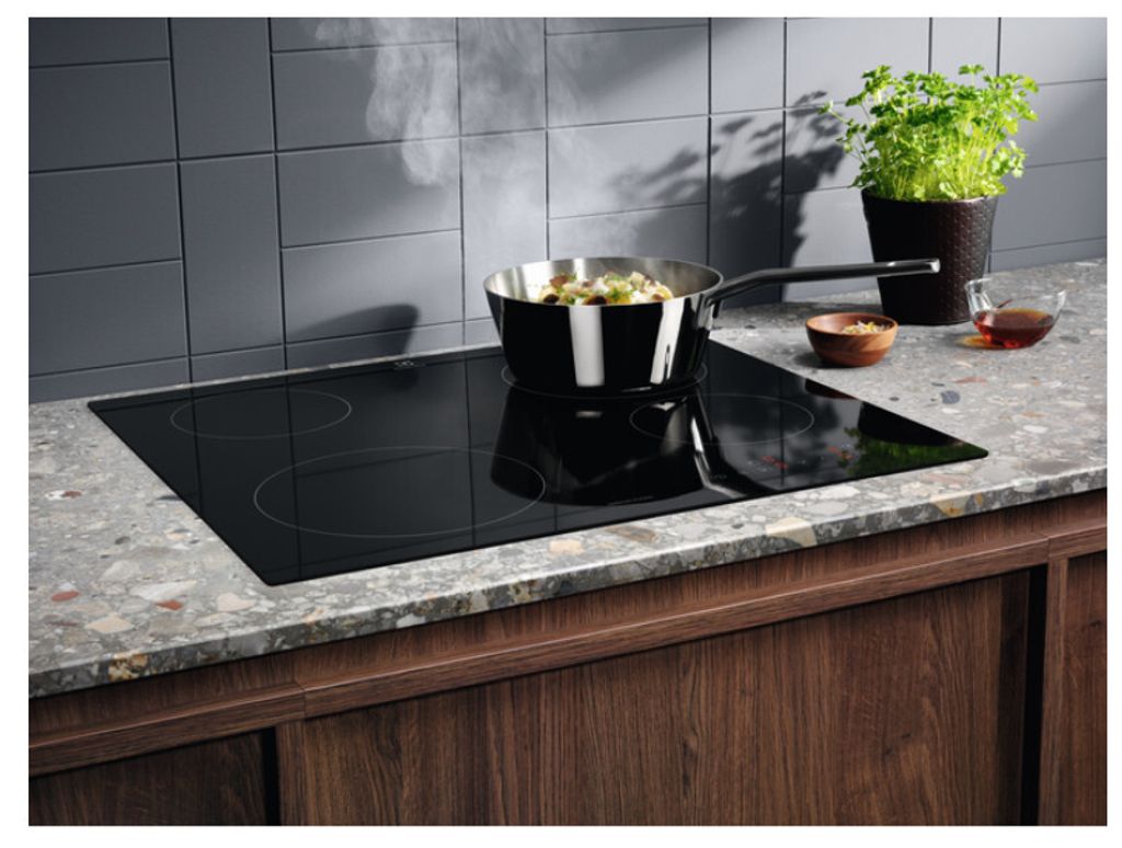 Electrolux Serie 300 EIB60424CK Schwarz Integriert 60 cm Produktbild 2