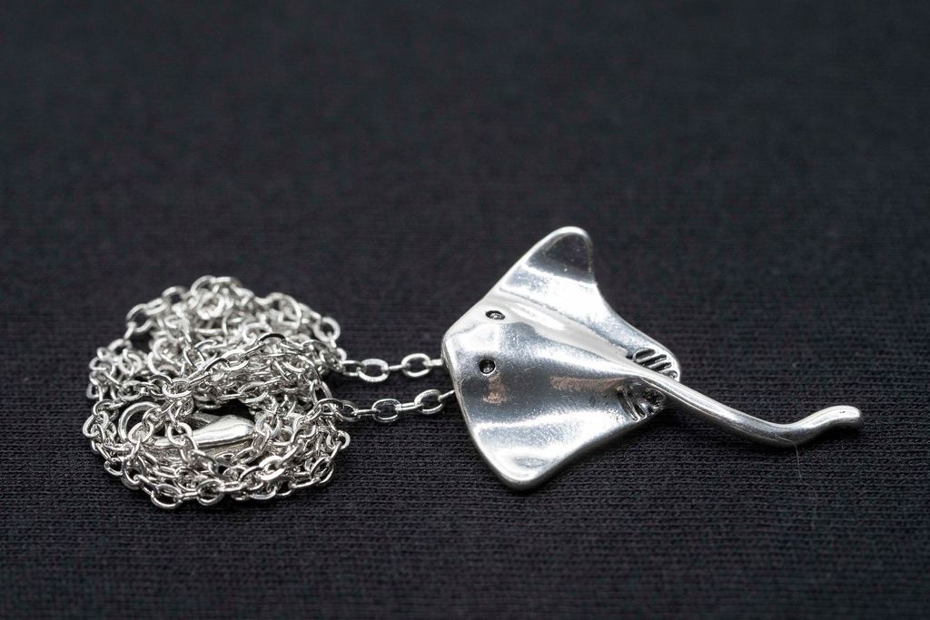 Rochen Kette Halskette 45cm Mantarochen Meer Fisch Tauchen Produktbild 