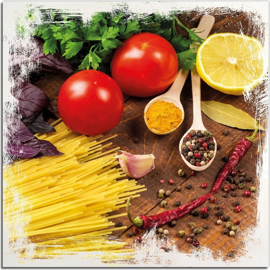 Kunstdrucke Wandbilder Holz in : Brillante Farben, Größe 50 x 50 cm Motiv Italienisches Menü mit Spaghetti, Tomaten, Basilikum und Gewürzen