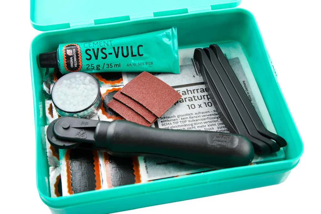 Kit réparation vélo Tip Top TT 15 boîte rouge compacte multifonction - 4