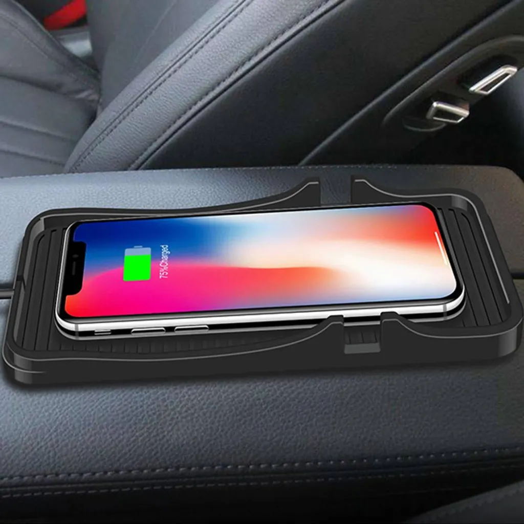 Fini les câbles avec le chargeur voiture induction C7 universel - 4