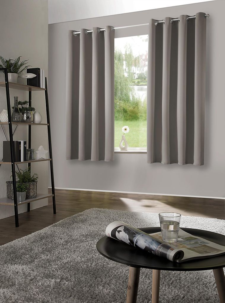 heimtexland Verdunklungsvorhang 1 Paar Verdunklungsgardinen Thermovorhänge Ösenschal Schlamm HxB 145 x 135 cm