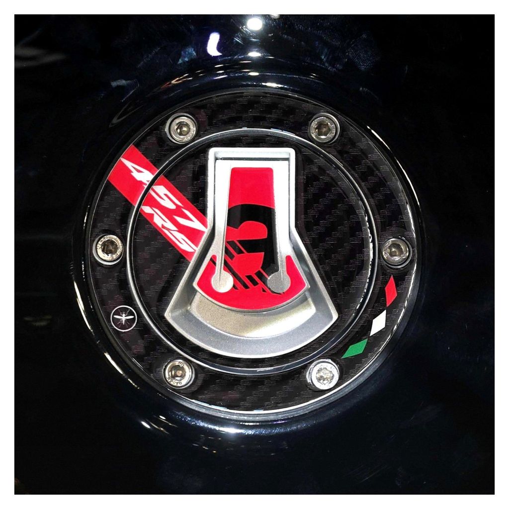 3D Aufkleber zur Dekoration und zum Schutz des Motorrad Tankdeckels kompatibel mit Aprilia RS 457 2024 - Kohlefaser