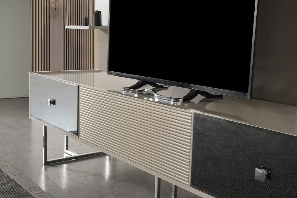 Exklusives Beiges TV-Lowboard Designer Wohnzimmer Holz TV-Schrank