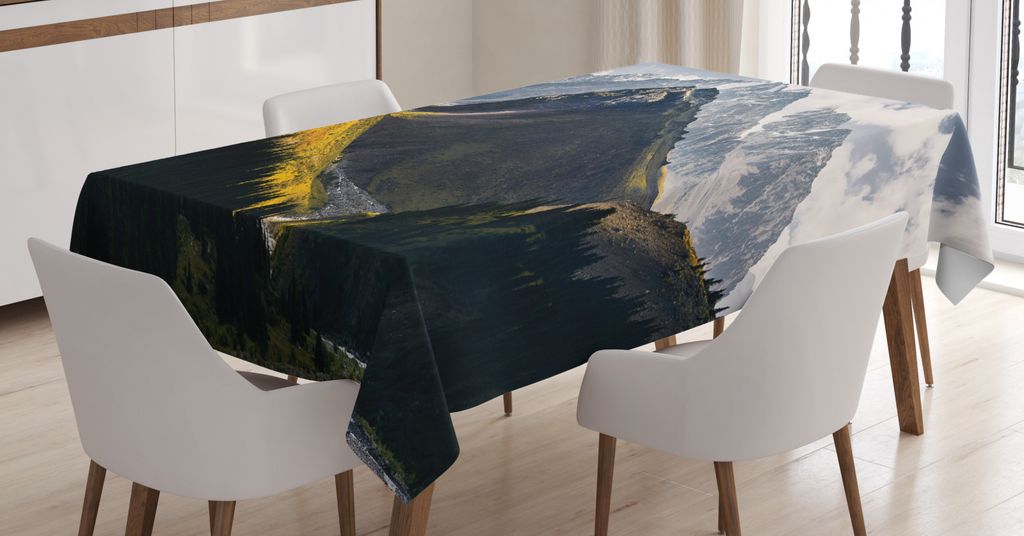 ABAKUHAUS Landschaft Tischdecke, Berg Talgar Peak View, Schmutzabweisend Pflegeleicht Waschbar Druck Mit Klaren Farben ohne Verblassen, 140 x 200 c...