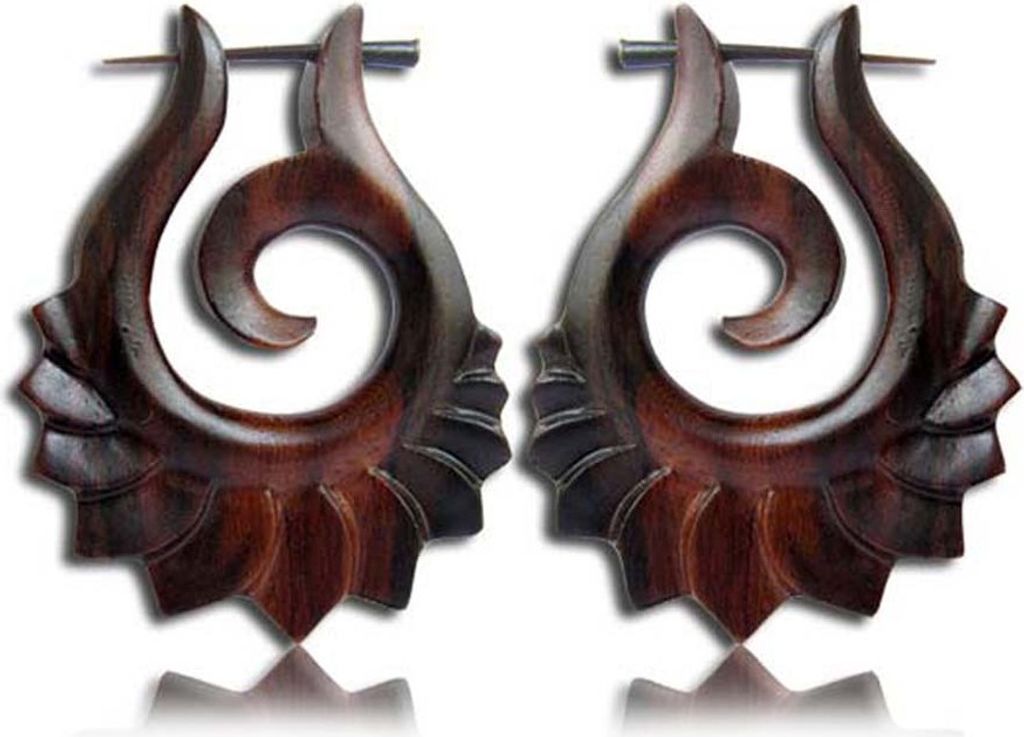 viva-adorno 1 Paar Holz Ohrringe geschnitzt Holz Creolen Pin Ohr Piercing Ethno Tribal Blüten Blätter CC470C
