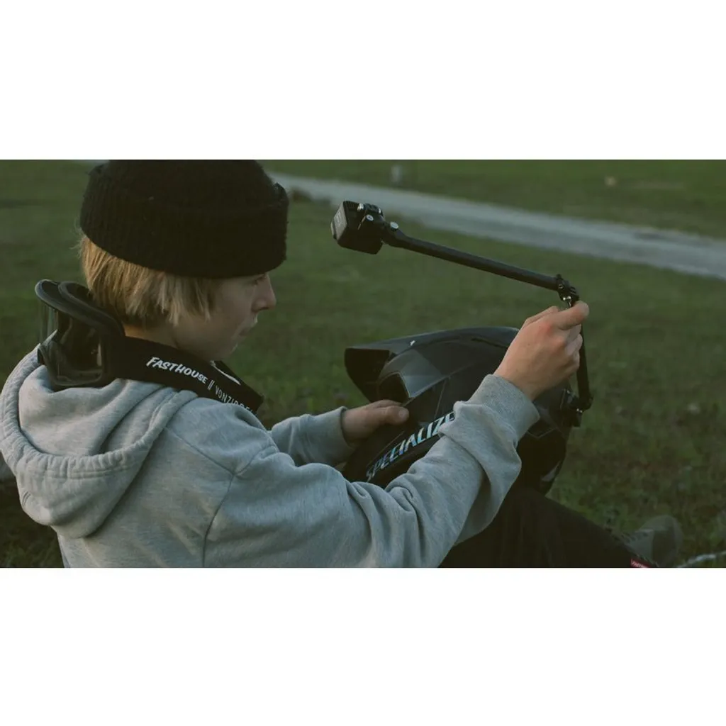 Extension GoPro Boom en carbone avec fixations adhésives multidirection - 3