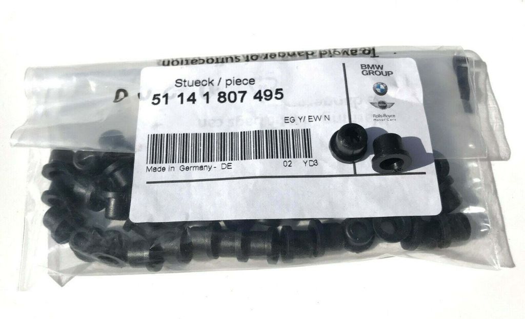 Tüllen für Original BMW Emblem Motorhaube Logo 82mm F10 F20 E34 E36 E39 E60 E65 E61