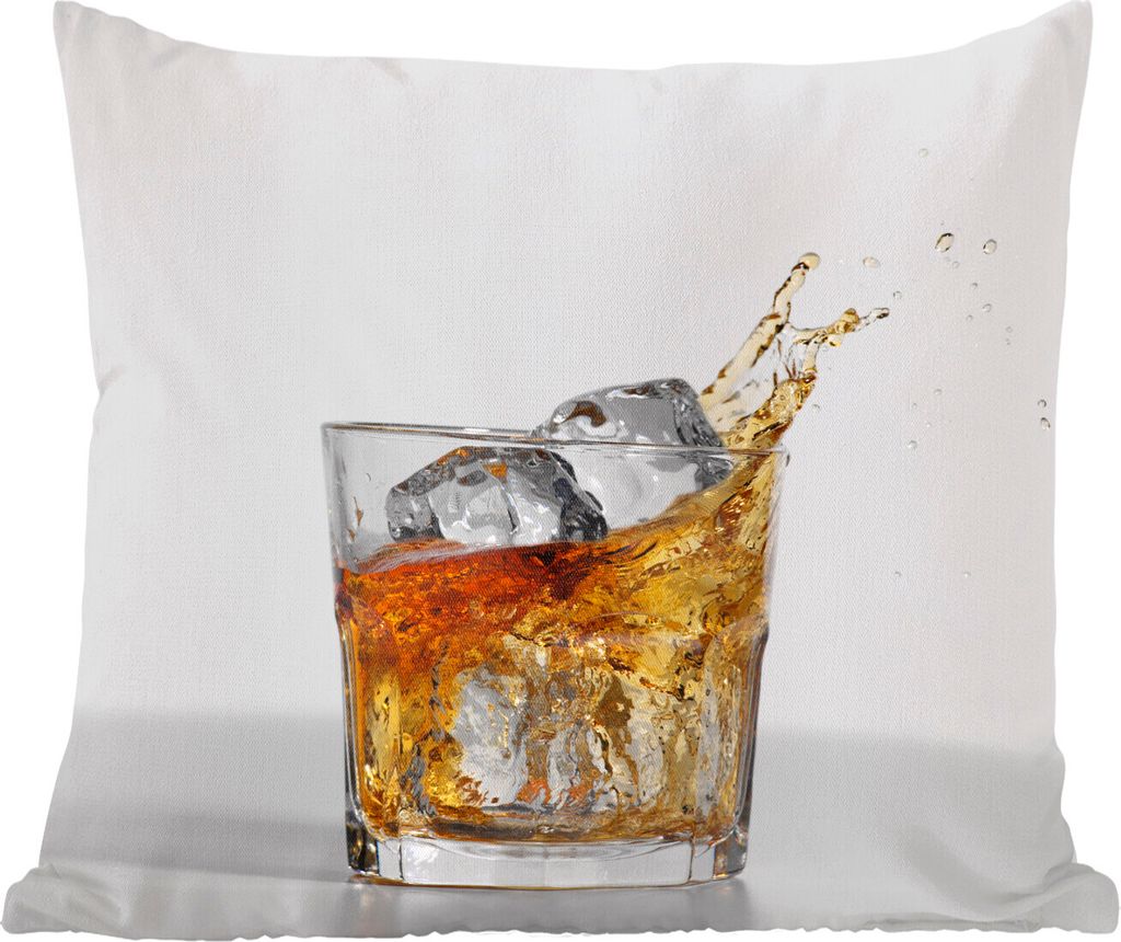 MuchoWow Zierkissen Sofakissen Wohnzimmer Dekokissen 60x60 cm Das Glas Whisky spritzt in alle Richtungen - Sitzfläche - Foto Polster