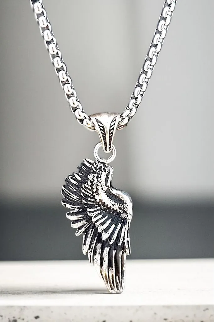 Collier aile d'aigle pour homme résistant qui ne noircit pas la peau