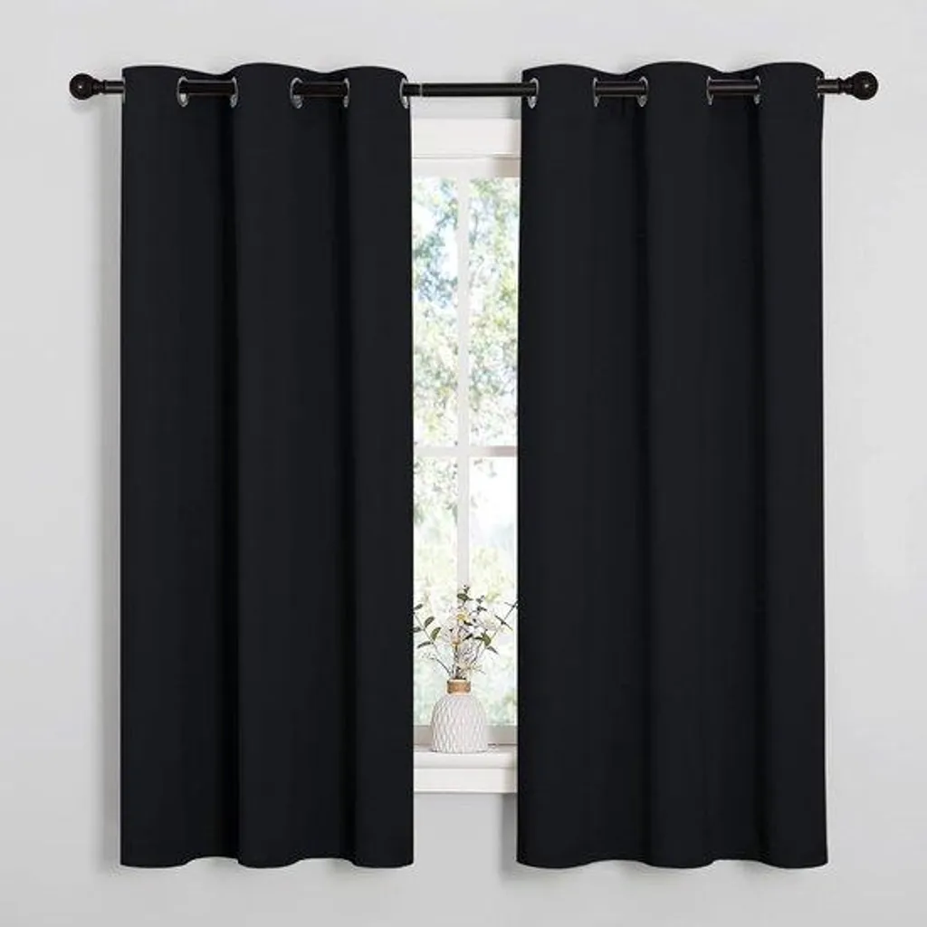 Rideaux noirs opaques en polyester 2 unités 107x160 cm finition soignée