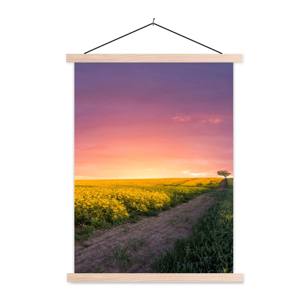 MuchoWow Textilposter Blumen - Straße - Himmel - Gelb - Lila - Sonnenuntergang - Natur 40x53 cm mit holzfarbenen Rahmen - Schlafzimmer