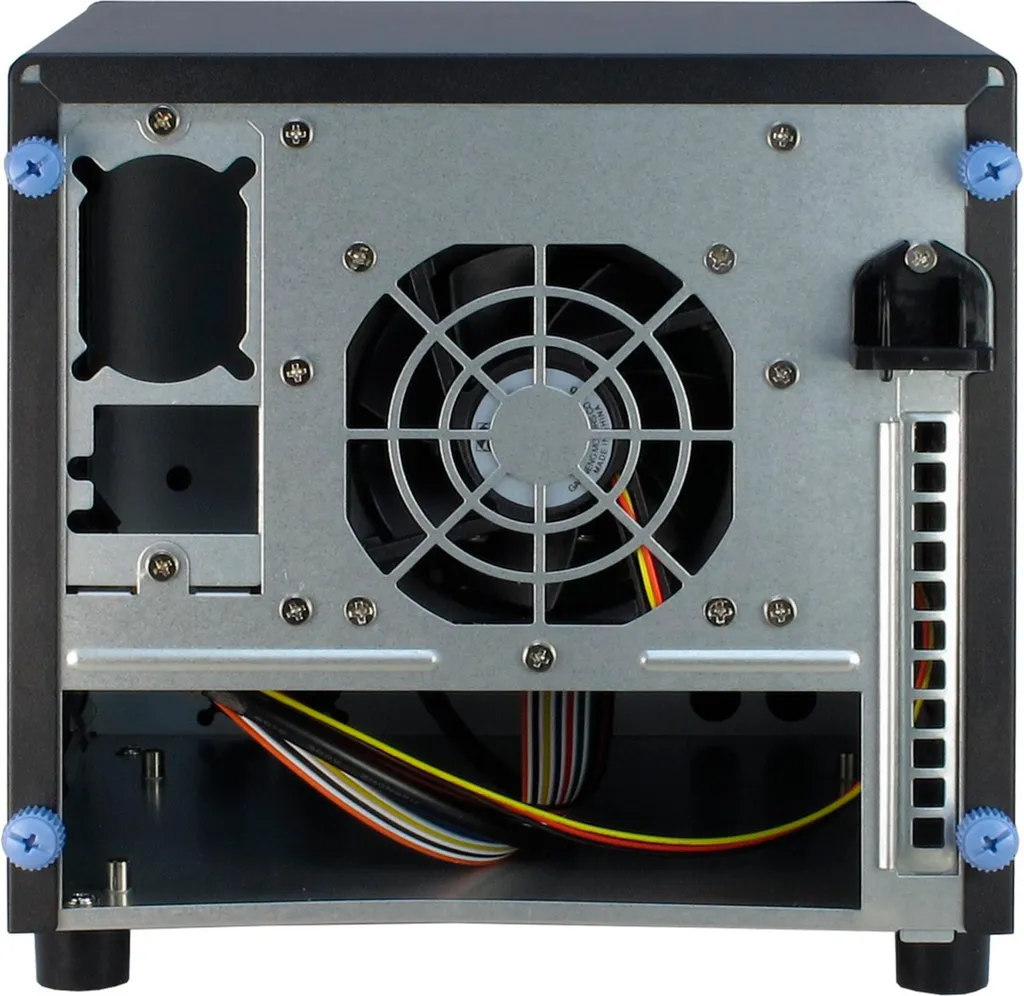 Châssis IPC SC-4100 Inter-Tech format Mini-ITX USFF sans alimentation - 3