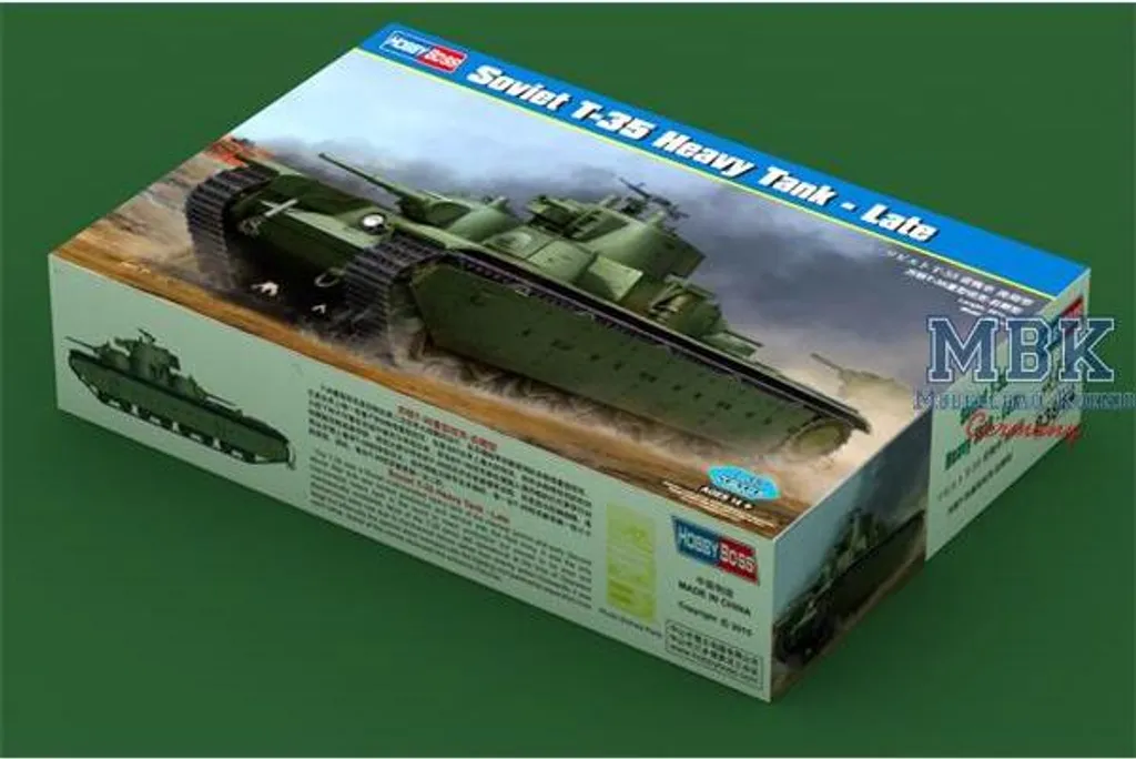 Char Soviétique T-35 Version Tardive Hobby Boss avec Multi-Tourelles