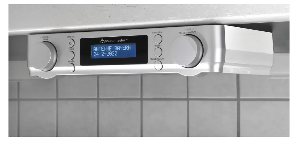 Radio Encastrable Soundmaster UR2022SI Argentée pour Libérer votre Cuisine