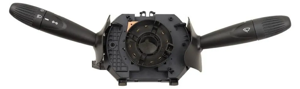 Plus de panne de phares sur FIAT Doblo grâce au comodo FAST FT82033 223