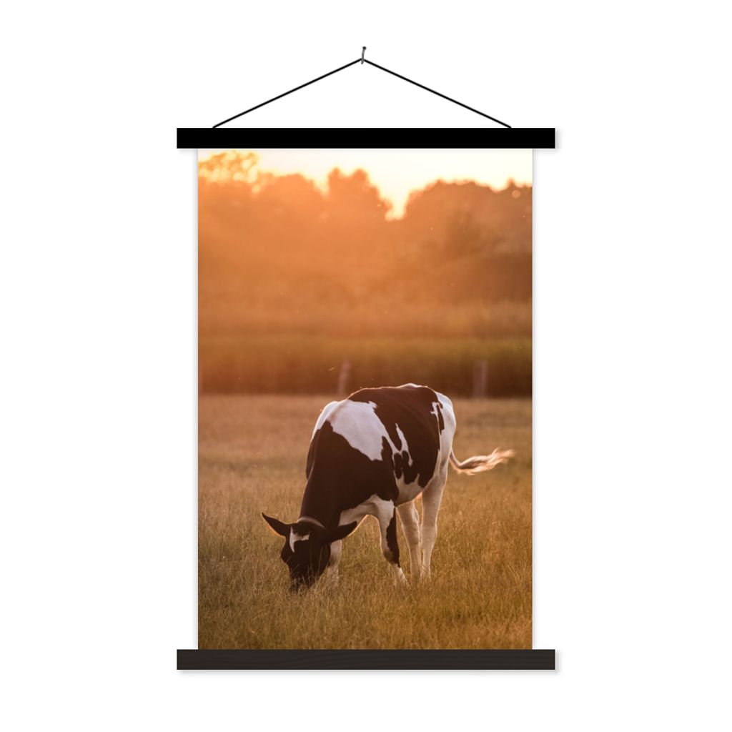 MuchoWow Textilposter Kuh - Sonne - Tiere 60x90 cm mit schwarzem Rahmen - Poster Wohnzimmer
